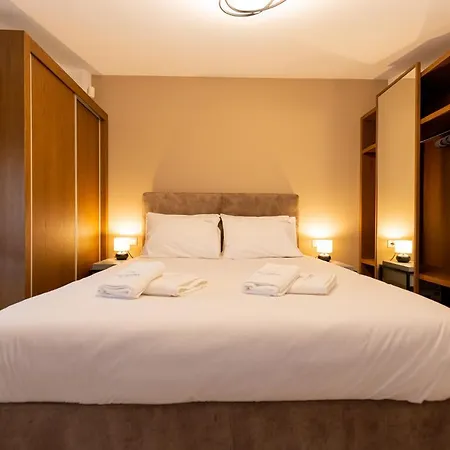 Karras' Case de vacanță