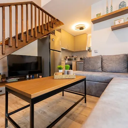 Karras' Paralia Dionisiou